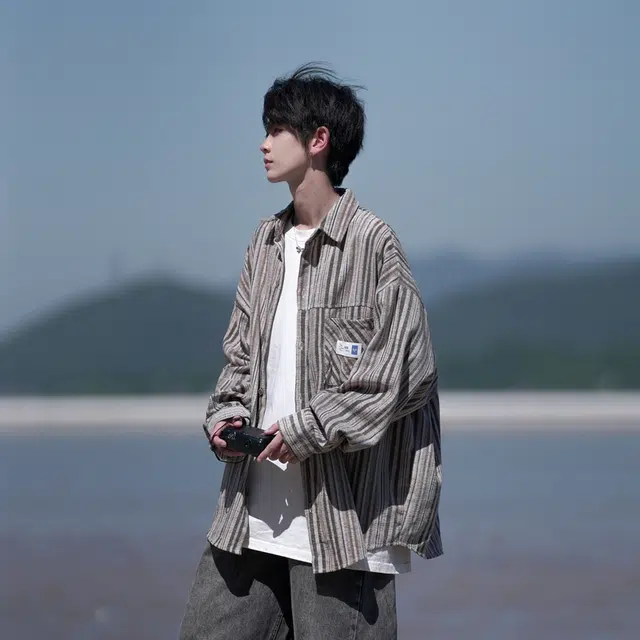 洋气先生 美式复古简约高级感时尚潮流气质百搭撞色条纹文艺风日常休闲宽松舒适慵懒氛围感开衫单排扣翻领长袖外套衬衫 男女同款