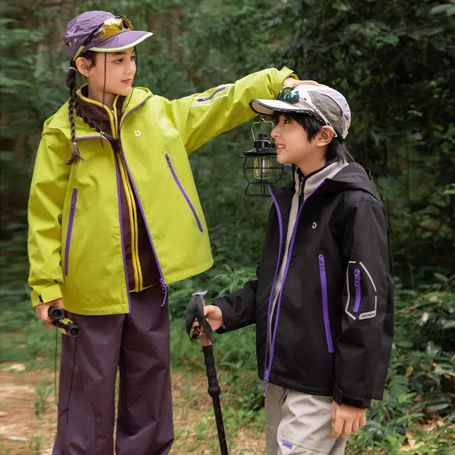 俞兆林冲锋衣 青春时尚可防风防水户外运动儿童小俏壳外套春秋冬季青少年轻便透气舒适百搭