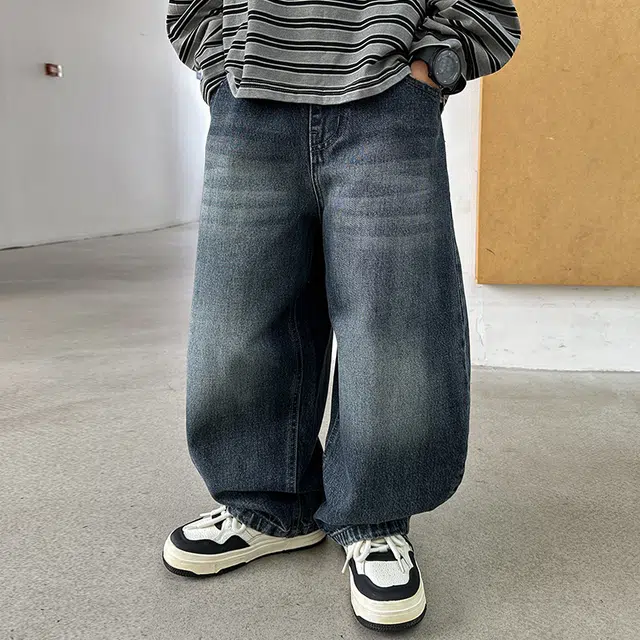 俞兆林牛仔裤 韩范潮流个性印花男童春秋冬款宽松裤子儿童时尚帅气休闲百搭舒适透气直筒