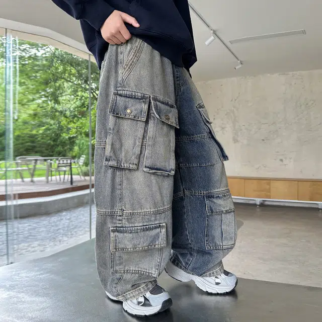 俞兆林牛仔裤 高级感潮流渐变多口袋设计工装直筒休闲裤儿童春秋款痞帅男童复古时尚百搭耐磨