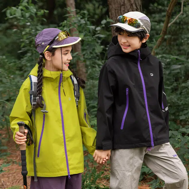 俞兆林冲锋衣 青春时尚可防风防水户外运动儿童小俏壳外套春秋冬季青少年轻便透气舒适百搭