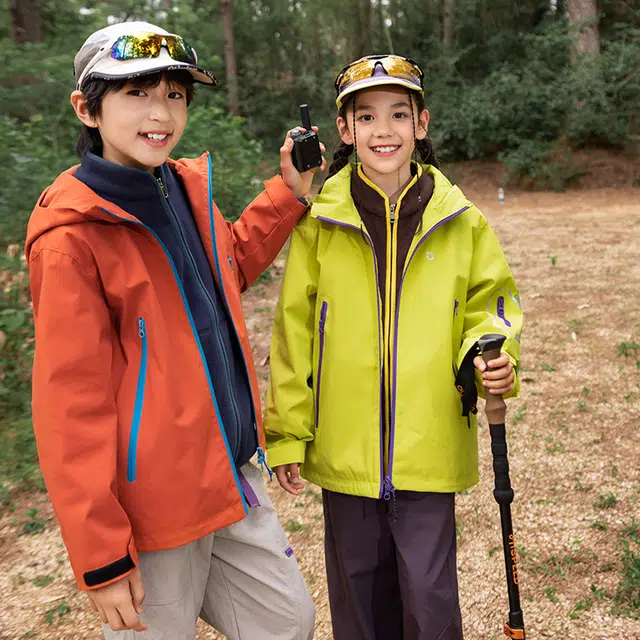 俞兆林冲锋衣 机能硬壳山系户外防风挡雨儿童外套春秋冬季青少年男女款运动轻便透气舒适百搭