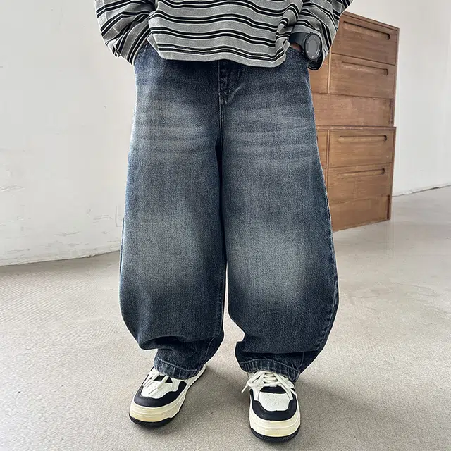 俞兆林牛仔裤 韩范潮流个性印花男童春秋冬款宽松裤子儿童时尚帅气休闲百搭舒适透气直筒