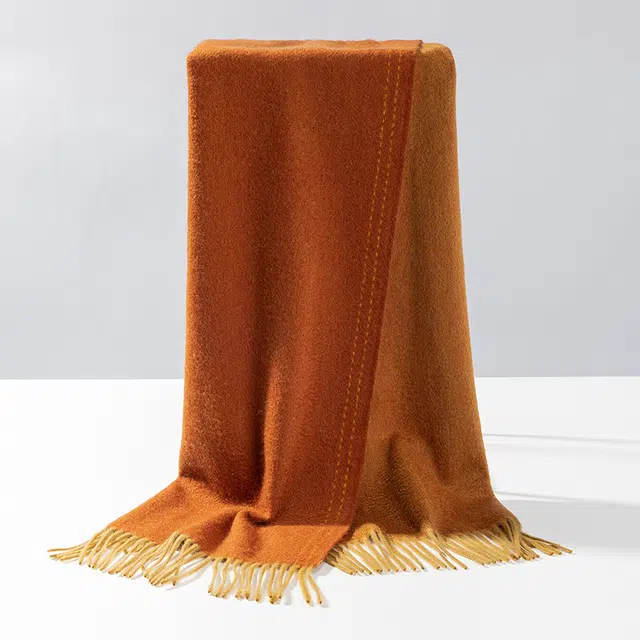 一米画纱 双面双色美拉德风高品质个性流苏外搭时尚加厚保暖轻奢舒适 山羊绒 绒线围巾 女款