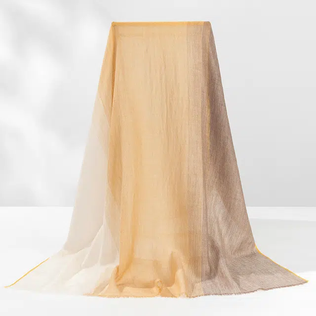 一米画纱 轻盈柔软舒适优雅时尚水溶色织格空调披肩户外保暖 绵羊毛 绒线围巾 女款