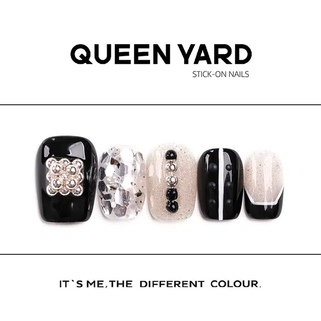 QUEENYARD 2025