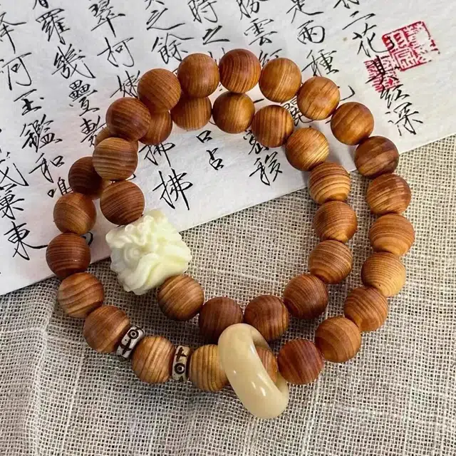 晶城购 四季平安发财 新中式象牙果雕刻招财醒狮盘串 复古双圈跑环佛珠木质文玩 国风圆珠 崖柏 手串 男女同款情侣款