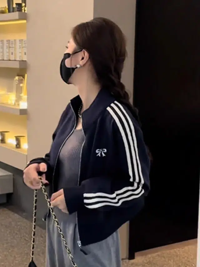 邦固依品 高级感三条杠立领外套女春秋宽松小个子休闲短款拉链开衫上衣卫衣 女款