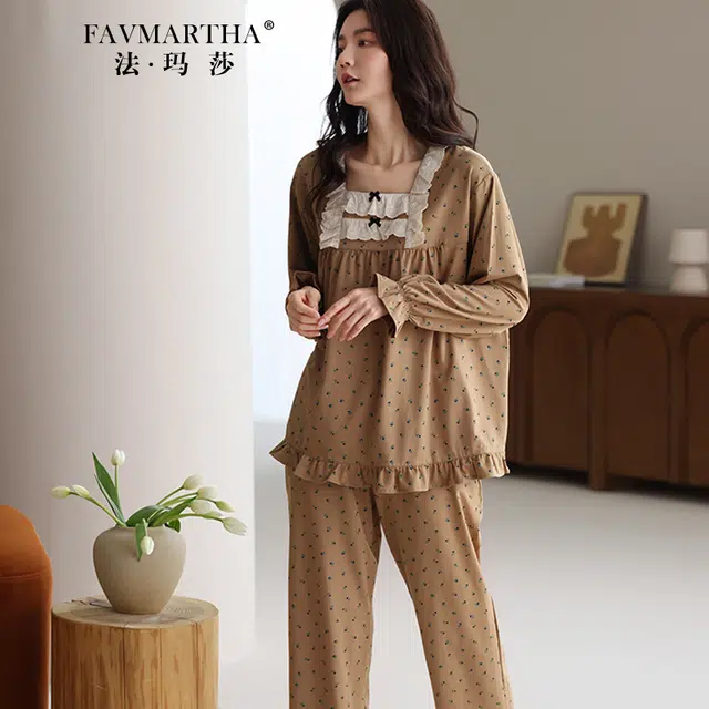 FAVMARTHA