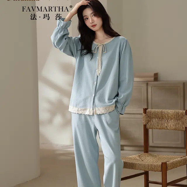 FAVMARTHA