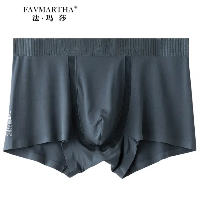 FAVMARTHA U