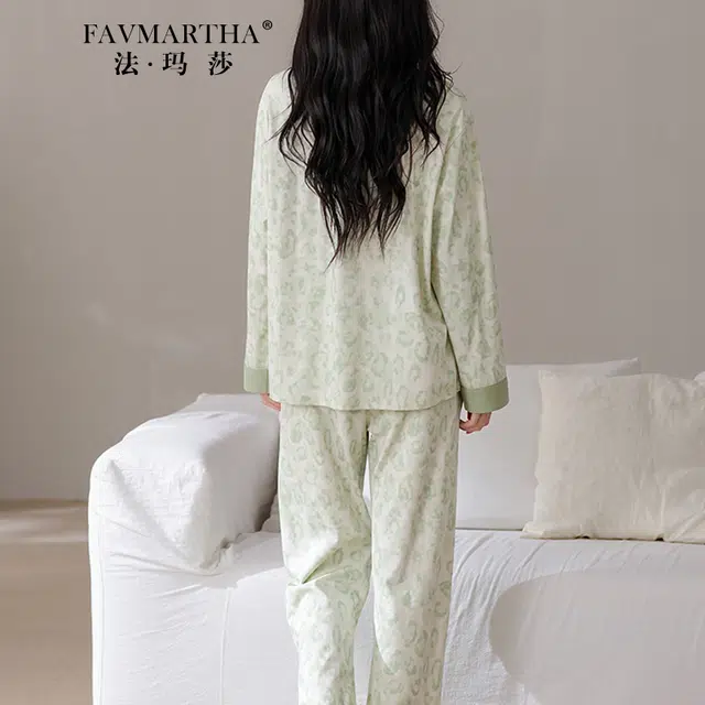 FAVMARTHA