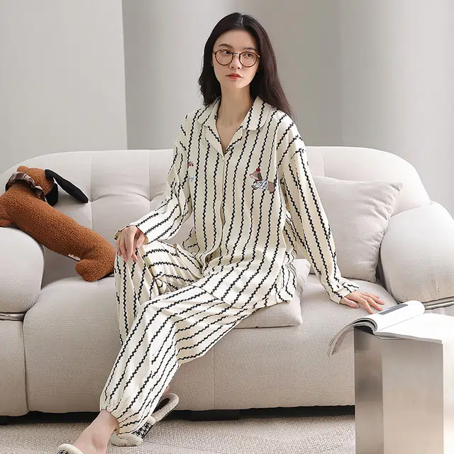 帕兰朵 春秋季纯棉长袖长裤可爱卡通小熊大码宽松家居服外穿舒适睡衣套装 女款