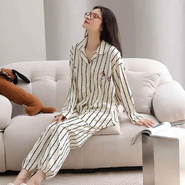 帕兰朵 春秋季纯棉长袖长裤可爱卡通小熊大码宽松家居服外穿舒适睡衣套装 女款