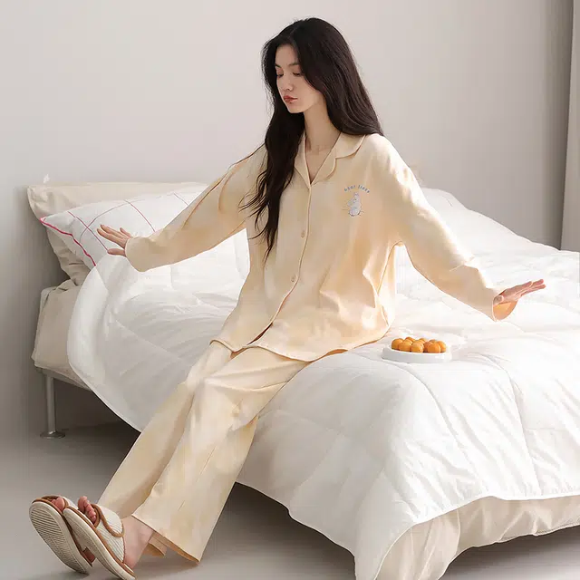 帕兰朵 春秋季纯棉长袖长裤可爱卡通小熊大码宽松家居服外穿睡衣套装 女款