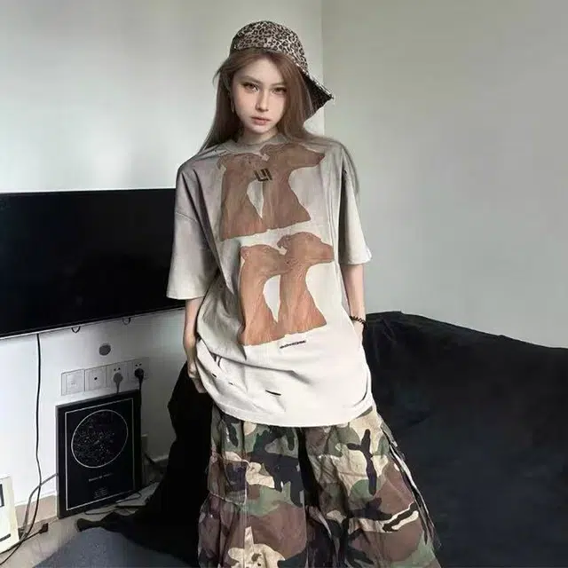 UMBNESS T