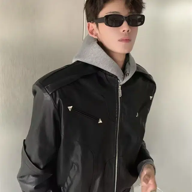 PVPVPV cleanfitbomber