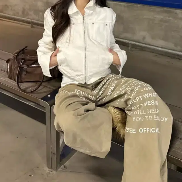 笔杏 潮牌工装字母印花阔腿裤高街小众设计感美式复古卡其色流行风格街头宽松老爹裤牛仔裤 男女同款