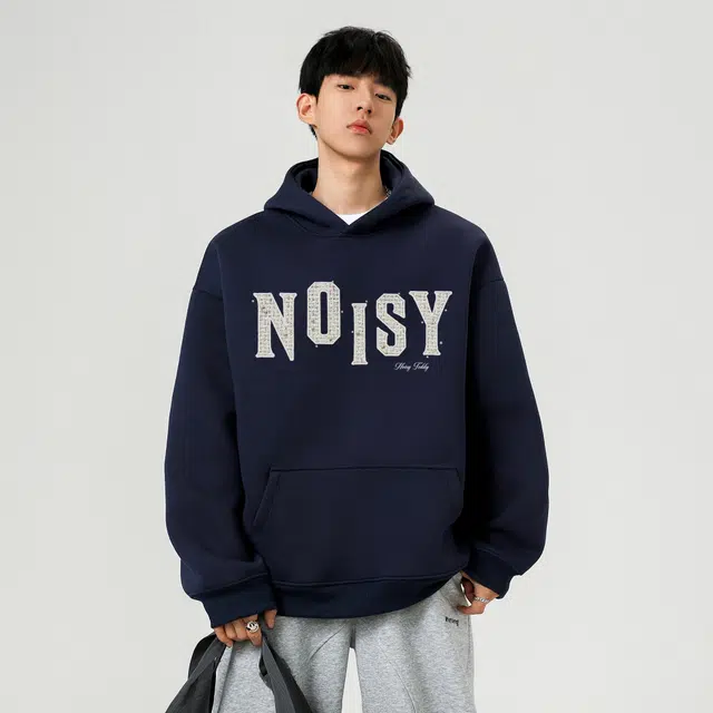 NOISY TEDDY logo