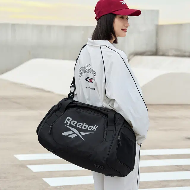 Reebok 37L