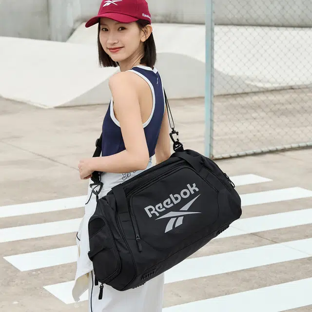 Reebok 37L