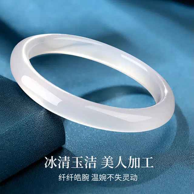 九隆古 白月光小众古色古香素圈镯子 新中式国潮古风 轻奢气质美人镯 一步一响 高级清冷感 显白水润轻奢贵妃镯 玻璃猫眼 玉石手镯 女款