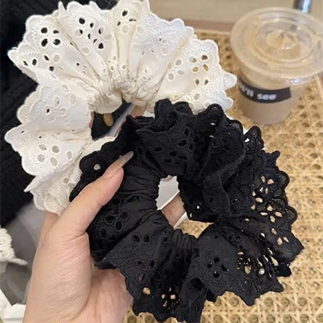 【蕾丝花边百搭】 无限兔 复古气质上班通勤简便大肠丸子头扎马尾时尚舒适皮筋高级感发饰头饰 布艺 发圈 女款