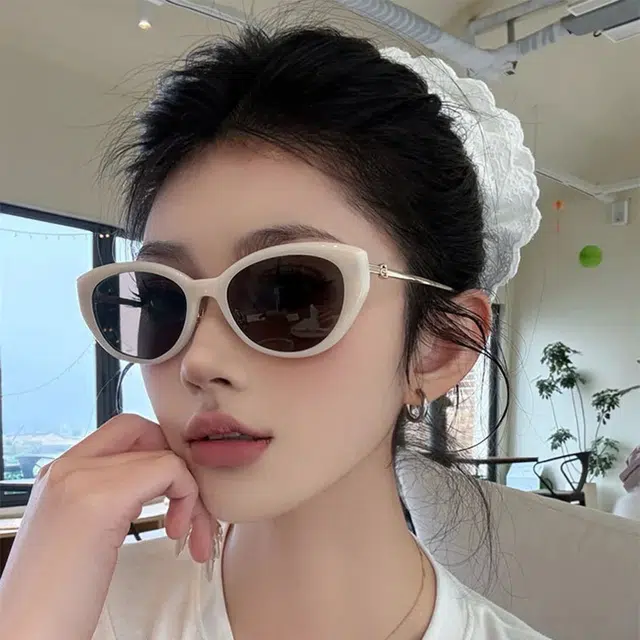 无限兔 高级感复古窄框好看出片街拍防紫外线 太阳眼镜 男女同款情侣款