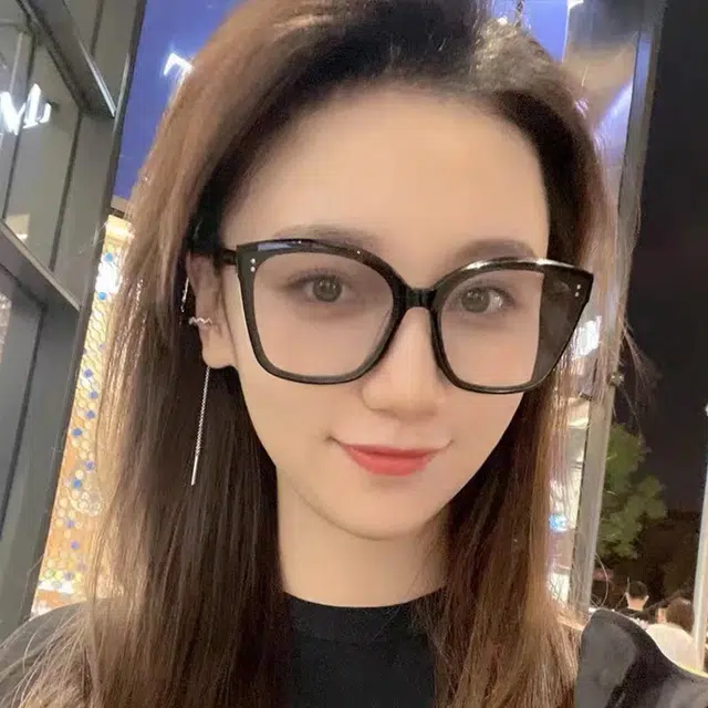无限兔 高级感偏光防紫外线素颜出行海边拍照 方形 太阳眼镜 男女同款情侣款
