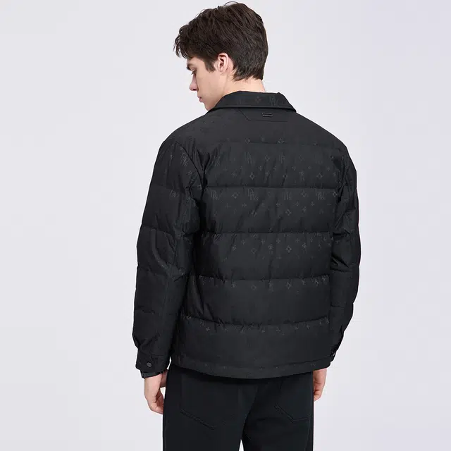 与狼共舞 潮流高街风暗纹印花时尚设计帅气穿搭抗静电舒适亲肤保暖防风挺括有型百搭休闲翻领羽绒服 男款