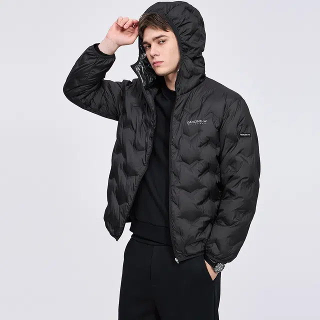 与狼共舞 日常休闲轻暖舒适便携通勤百搭款简约纯色帅气青年款轻薄保暖黑金石墨烯锁温防风亲肤连帽羽绒服 男款