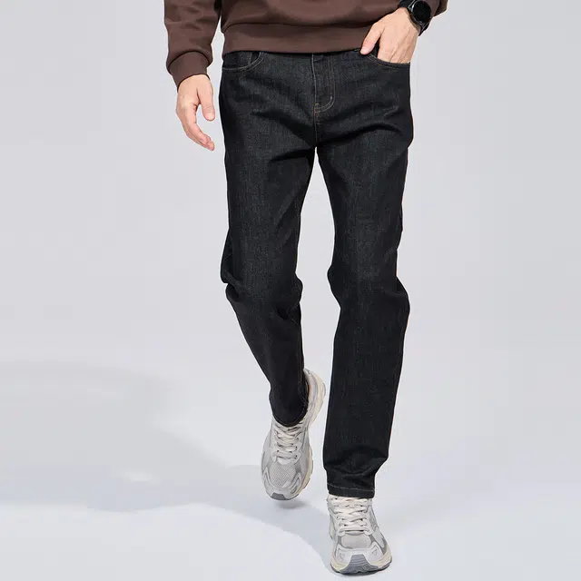与狼共舞 水洗固色易打理弹力舒适亲肤棉质舒弹潮流通勤日常百搭高街风青年款耐磨直筒牛仔裤 男款