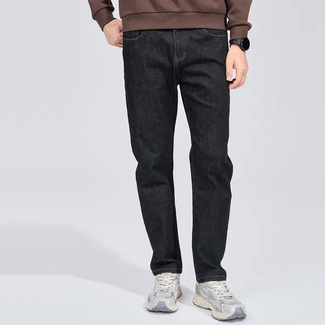 与狼共舞 水洗固色易打理弹力舒适亲肤棉质舒弹潮流通勤日常百搭高街风青年款耐磨直筒牛仔裤 男款
