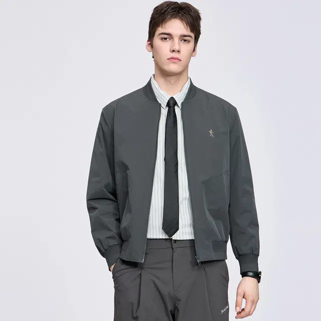 与狼共舞 工装轻商务休闲极简风抗皱防风精致内里行政通勤纯色百搭棒球领夹克外套 男款