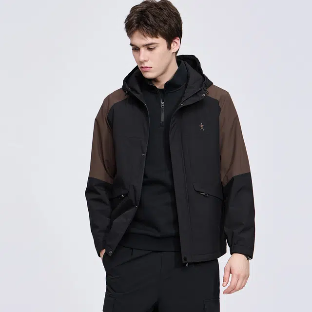 与狼共舞 潮流休闲风撞色设计时尚通勤风加厚保暖防风外套户外出行挺括有型工装夹棉连帽夹克 男款