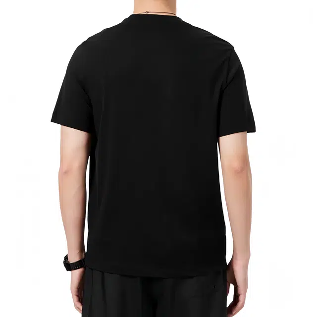 Nike Dri-FitSwoosh SharkShock T