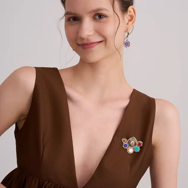 SATELLITE CLAUDIA