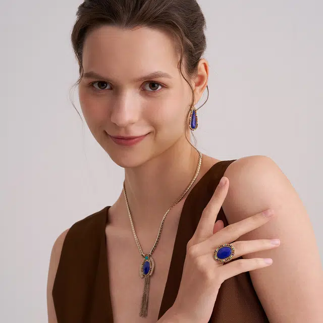 SATELLITE CLAUDIA