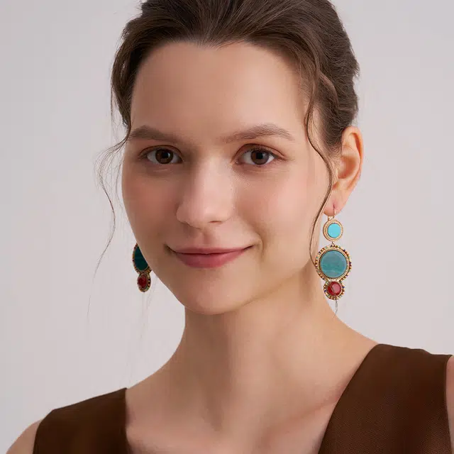 SATELLITE CLAUDIA