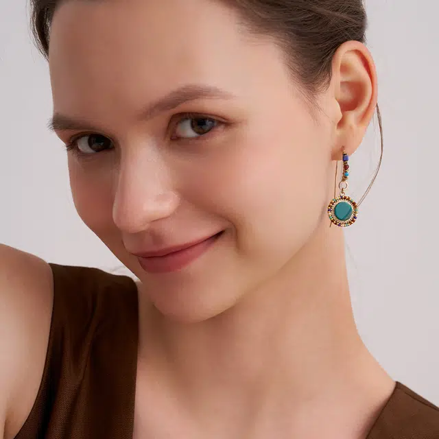 SATELLITE CLAUDIA