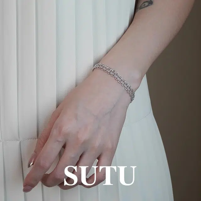 s925