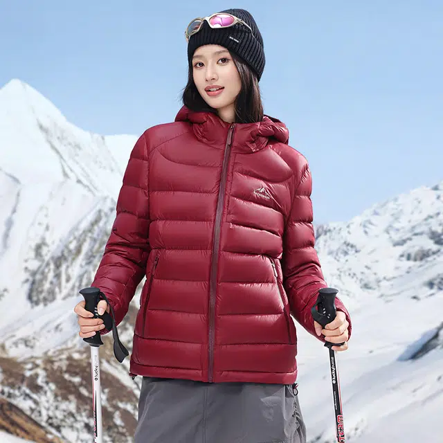 雅鹿 高充绒中老年轻薄冬季爸爸装连帽轻暖云感防寒防风保暖外套男排骨羽绒服 男款