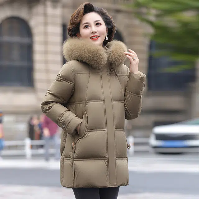 雅鹿 百搭版中老年御寒防风保暖加厚保暖时尚妈妈装羽绒服 女款