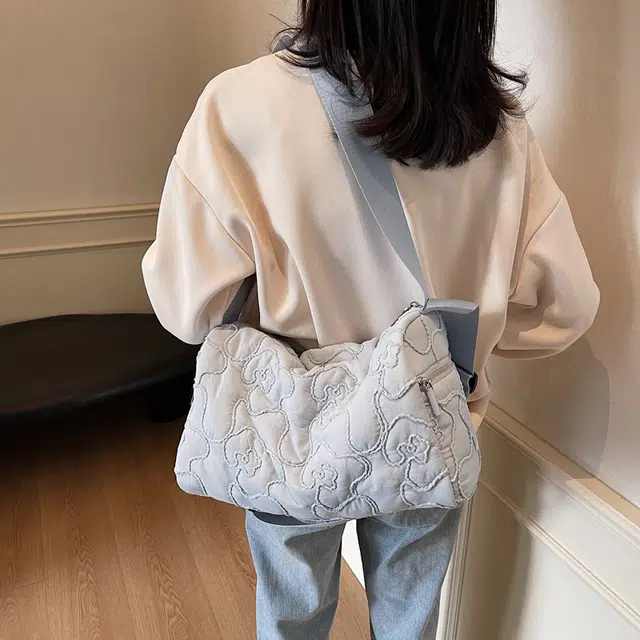 雅鹿 秋冬百搭上班通勤 布 斜挎包 大号 女款 白色/黑色/蓝色/紫色/卡其色