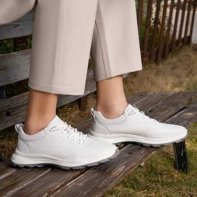 AQUASCUTUM