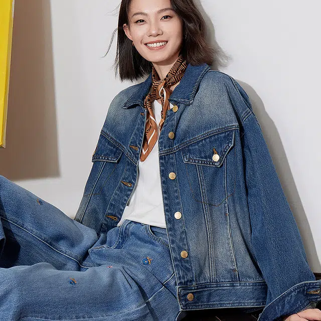 初语 复古磨白翻领单排扣怀旧时尚牛仔外套 女款