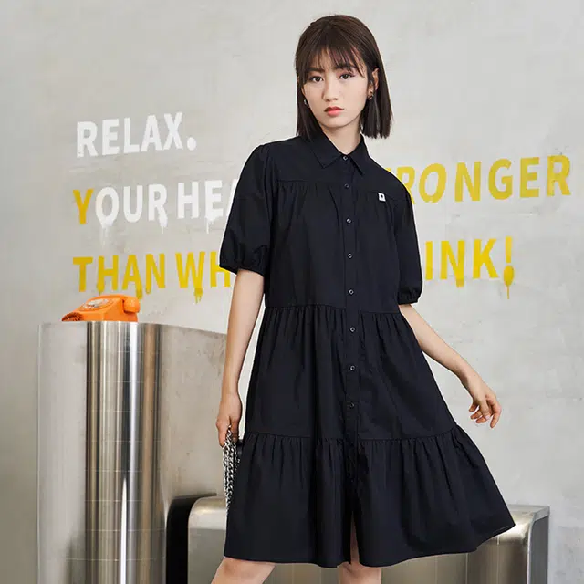 初语 翻领纯色休闲短袖连衣裙 女款
