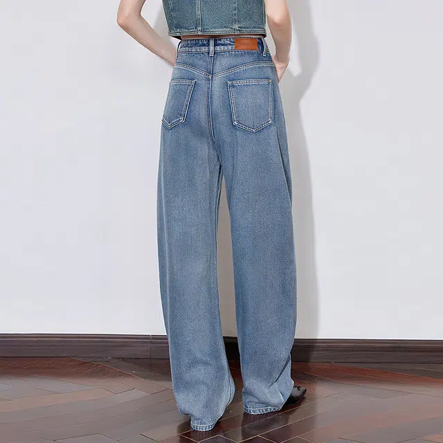 初语 宽松耐磨简约牛仔裤 女款