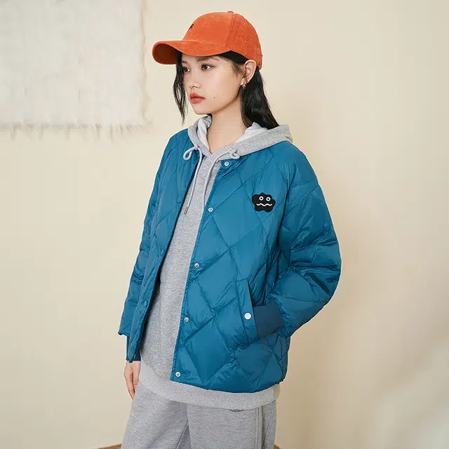 初语 轻薄短款立领防风保暖棒球服羽绒服 女款