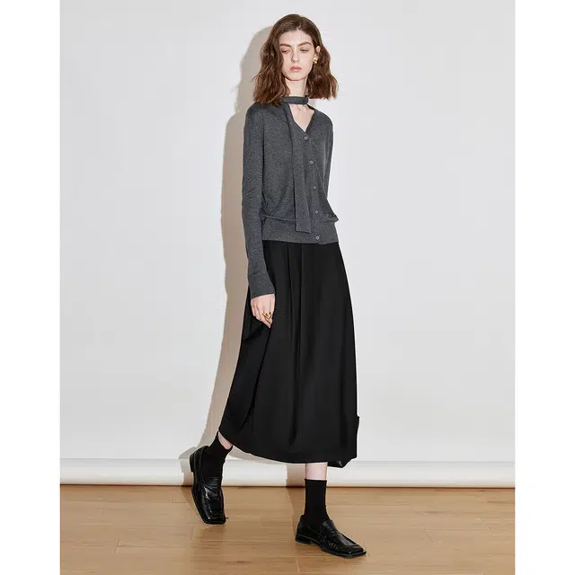 初语 纯色合身长款休闲长裙 女款